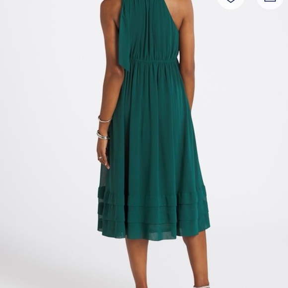 NWT Daniel Rainn Maternity Fern Halter Neck
Dress from Stitch Fix - Picture 4 of 12